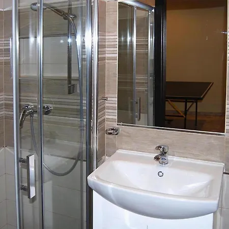 Holiday home With Pool And Sauna, Zitzmin